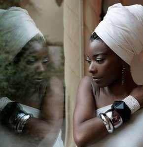 Sezen Aksu gibi söylemek isterdim!