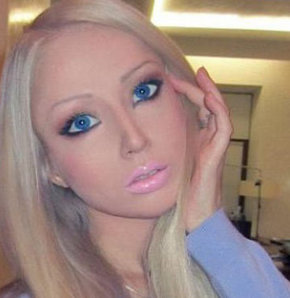 Estetikle 'Barbie'ye benzedi