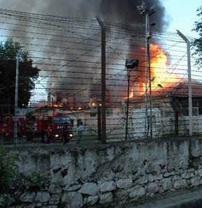 balıkesir cezaevi, yangın