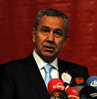 Bülent Arınç çok kızdı!