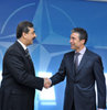 Pakistan, NATO zirvesine katılacak