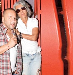 Şenay Düdek, bilinmeyenleri İzzet Çapa'ya anlattı