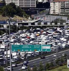 İstanbul'da trafik çilesi başladı