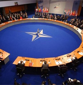 Kritik NATO toplantısı sona erdi  /26 Haziran 2012 Salı, 10:26:41  753920_detay