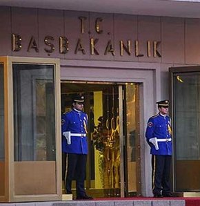BAŞBAKAN Tayyip Erdoğan, bakanlar ve hukukçu kurmaylarıyla, özel yetkili mahkemeleri konuştu