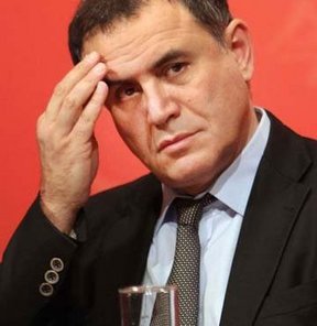 Kâhin Nouriel Roubini, en geç 6 ay içerisinde Euro’nun para birimi olarak iflas edeceğini ileri sürdü