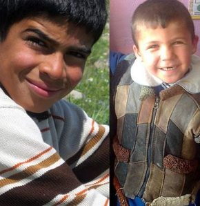 Ağrı’nın Eleşkirt ilçesinde yengeleri tarafından 8 gün önce boğularak foseptik çukuruna atılan amca çocuklarının cesedi bulunurken, cinayeti işleyen kadın ise gözaltına alındı.