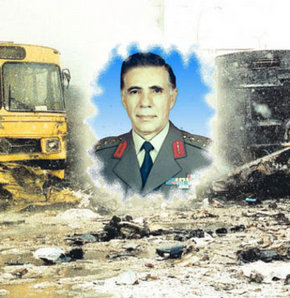 ANKARA Güvercinlik’ten 17 Şubat 1993’te kalkan VIP uçağının tam olarak aydınlatılamayan bir nedenle düşmesi sonucu şehit olan eski Jandarma Genel Komutanı Orgeneral Eşref Bitlis soruşturması fotoğraflar üzerinden yürütülüyor.
