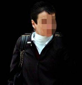 Samsun’da 45 yaşındaki Hatice Ç., para karşılığı bir erkekle cinsel ilişkiye girmesini teklif ettiği kadın arkadaşını bıçakladığı için üçüncü kez yapılan yargılamada 10 yıl hapis cezasına çarptırıldı. Ağlayarak savunma yapan tutuksuz sanık Hatice Ç., "Hep