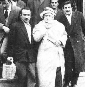 Said Nursi, 23 mart 1960'ta Şanlıurfa'da vefat etti. Burada defnedildi. Ancak naaşı 27 Mayıs Darbesi'nden yaklaşık iki ay sonra açıklanmayan bir yere taşındı... Ardından birçok iddia ortaya atıldı. Hatta naaşının, Şanlıurfa'da mezardan çıkarıldıktan sonra
