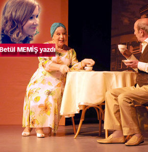 Yeni bir tiyatro Tebdil-i Mekan… İlk oyunları da Eski Moda Komedya… Oyuncuları Zerrin Sümer ve Ayberk Attila ile oyun öncesi kuliste, hisli bir kelama oturduk.. İşte yazıya dökülenler!