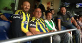 Dostların derbi keyfi