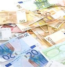 Hazine 2 ihalede 6 milyar lira borçlandı!
