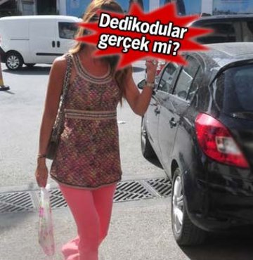Ünlü sunucu boşanıyor mu?