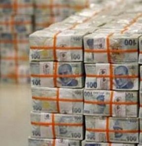 Hazine 4.5 milyar lira borçlandı