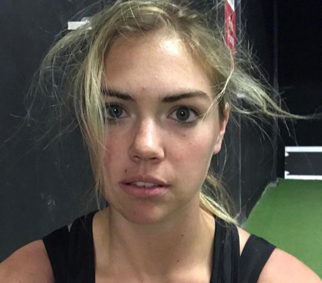 Ünlü isimlerin makyajsız halleri