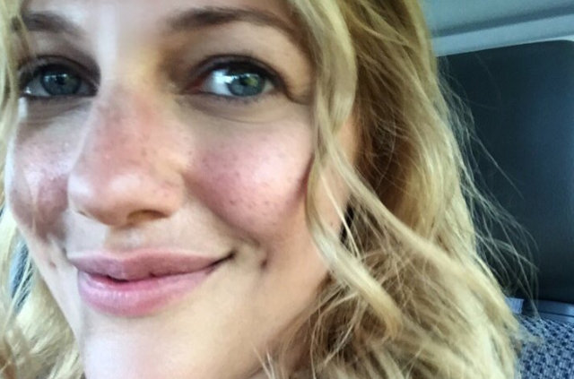 Ünlü isimlerin makyajsız halleri