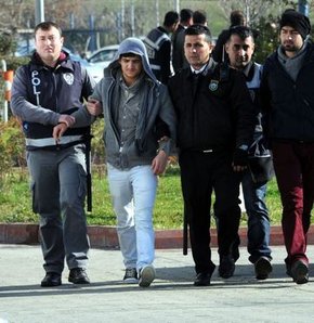 Sütçü İmam Üniversitesi'nde olaylar çıktı, 55 kişi gözaltına alındı