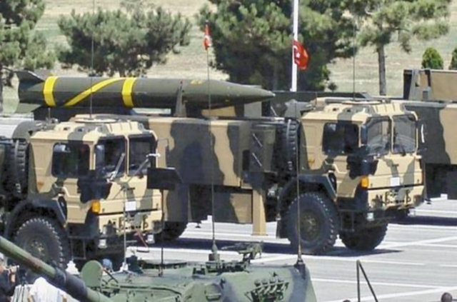 Agni-4 füzesi Agni-4 füzesi