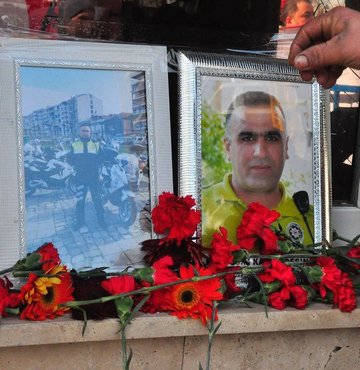 İzmir'deki saldırıyı TAK üstlendi İzmir'deki saldırıyı TAK üstlendi