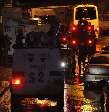 İstanbul'da terör operasyonu 5 gözaltı