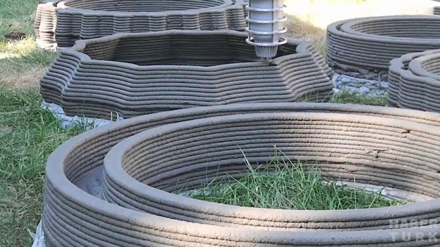 Köpükten evleri 2 saatte inşa ediyorlar