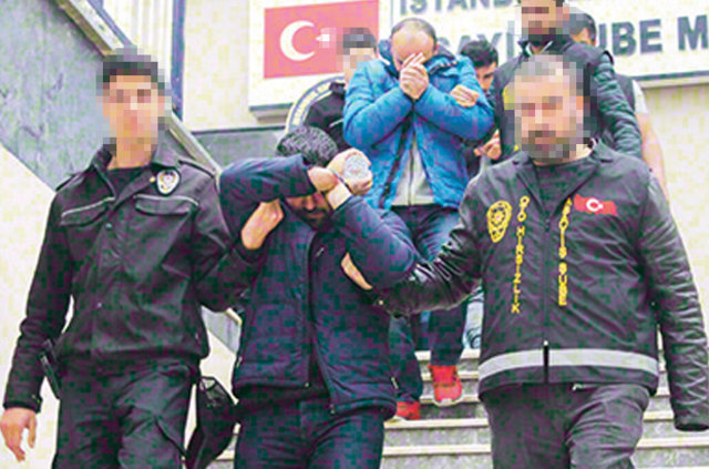 İstanbul'da ‘Quaresma’ şifresiyle önce çarpıp sonra çalıyorlar