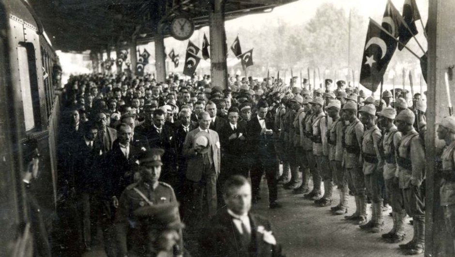 19 Mayıs Gençlik ve Spor Bayramı