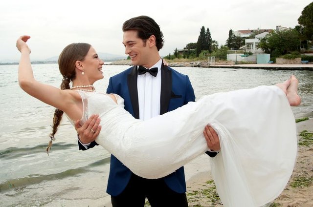 Gerçek olan dizi aşkları