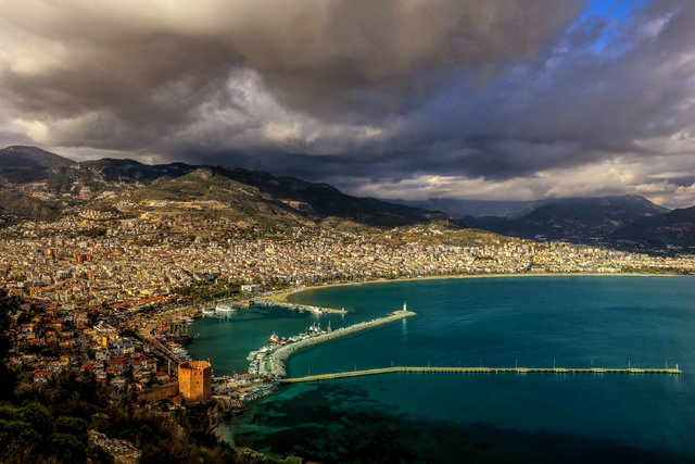 Bodrum'da İskandinav turistler tatilin tadını çıkarıyor