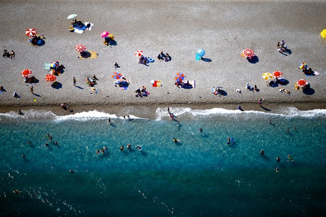 Bodrum'da İskandinav turistler tatilin tadını çıkarıyor