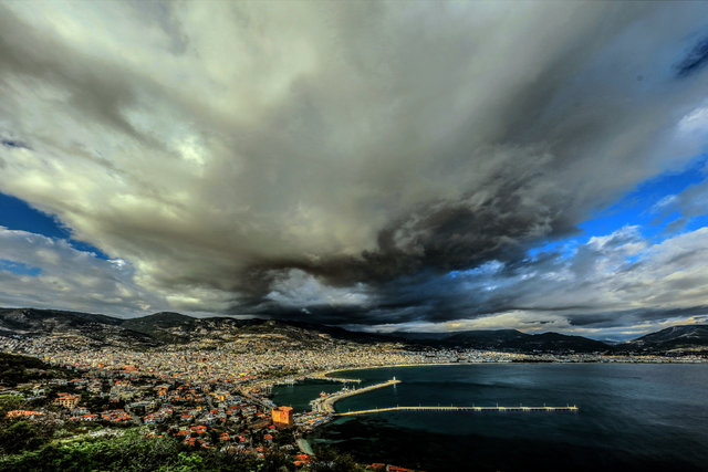 Bodrum'da İskandinav turistler tatilin tadını çıkarıyor