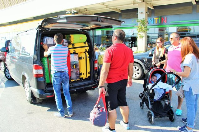 Bodrum'da İskandinav turistler tatilin tadını çıkarıyor