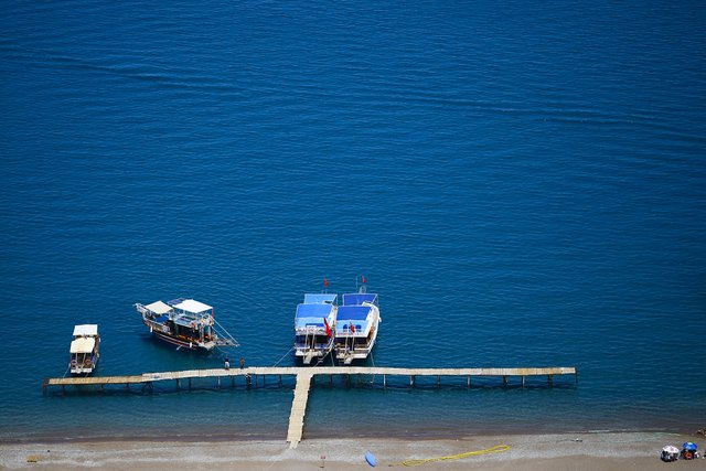 Bodrum'da İskandinav turistler tatilin tadını çıkarıyor