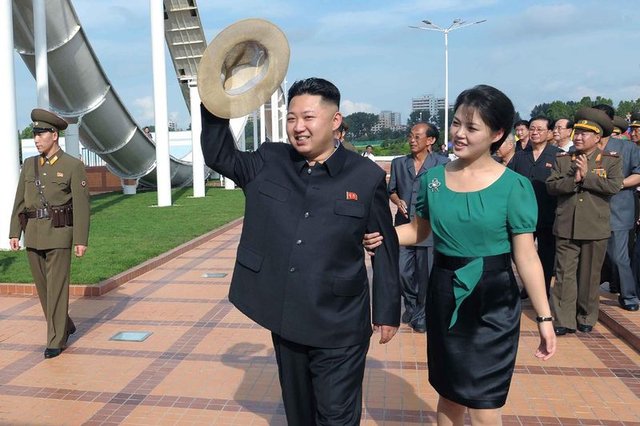 Kim Jong Un'un eşi Ri Sol Ju hakkında bilinmeyenler!