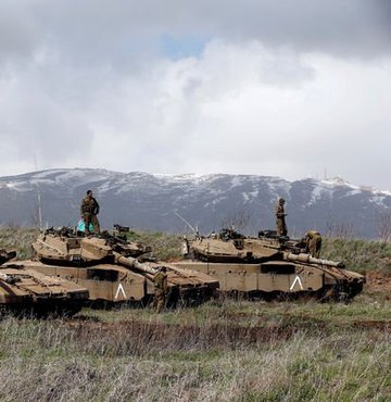 İsrail ordusu Suriye'de üç askeri noktayı vurdu