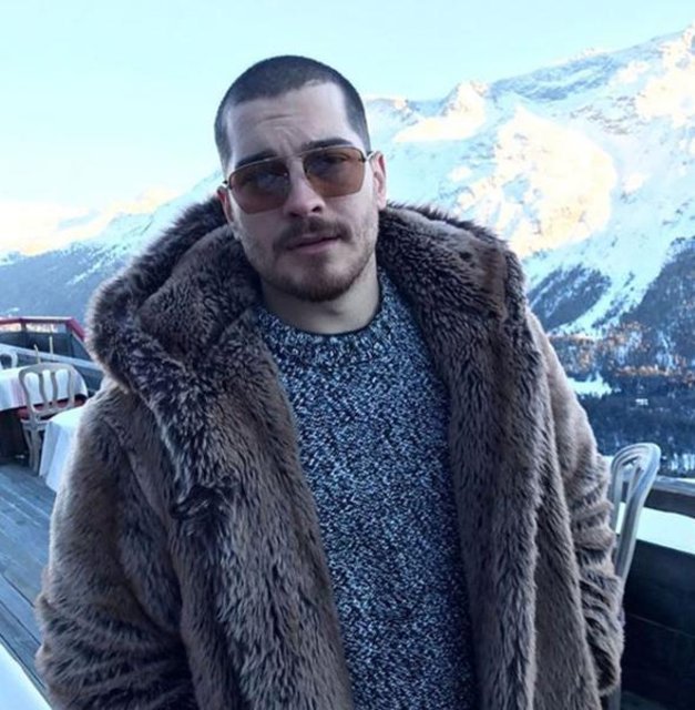 Çağatay Ulusoy eski aşkı Serenay Sarıkaya'nın fotoğrafını beğendi - Magazin haberleri