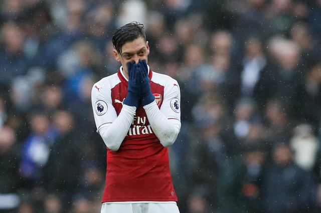 Mesut Özil’in hayatı kitap oldu! 20