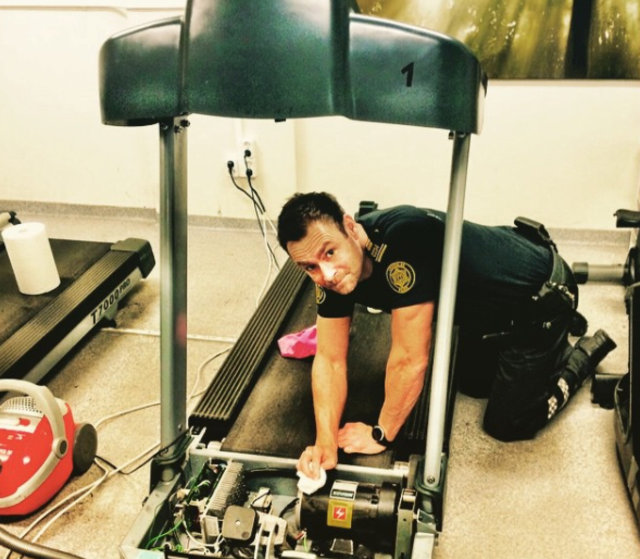 İzlanda polisi sosyal medyada fenomen oldu!