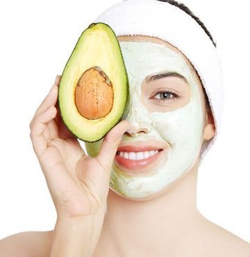 Nemlendirici etkili avokado maskesi nasıl yapılır