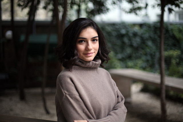 Hazar Ergüçlü: Oyunculuk hızla yaşlandırıyor - Magazin haberleri