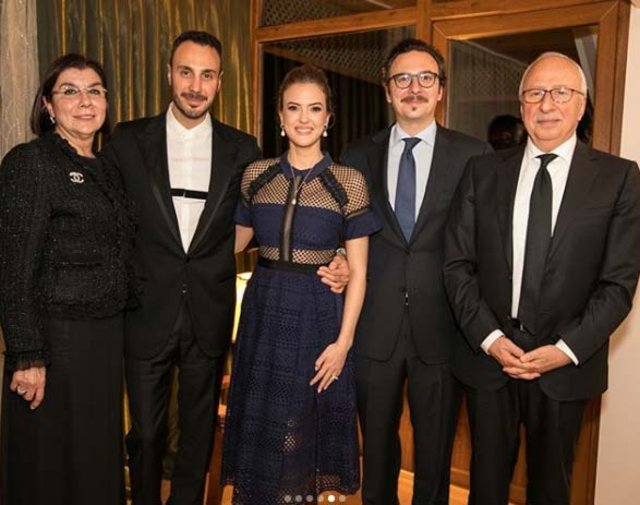 Simge Fıstıkoğlu kına gecesi yaptı - Magazin haberleri