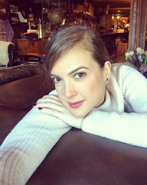 Simge Fıstıkoğlu kına gecesi yaptı - Magazin haberleri