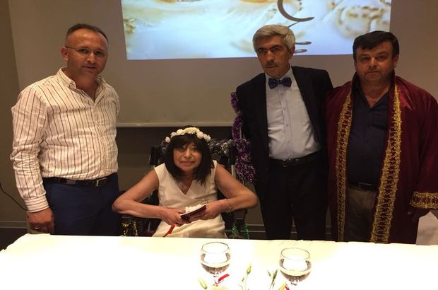 Köse çifti 15 yıl sonra hastanede yeniden evlendiler