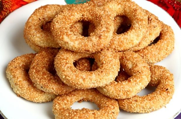 Susamlı Simit Kurabiye Yapımı Videosu Susamlı Simit Kurabiye Yapımı Videosu