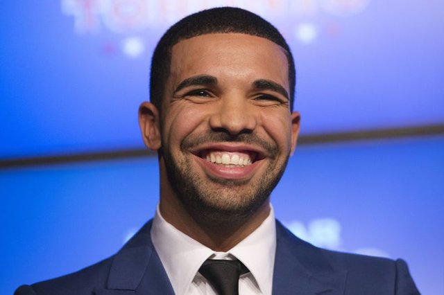 Drake'ten flaş Sophie Brussaux itirafı! - Magazin haberleri