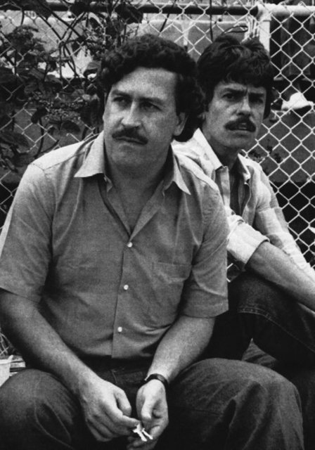 Pablo Escobar`Ä±n lÃ¼ks evinde artÄ±k paintball oynanÄ±yor!