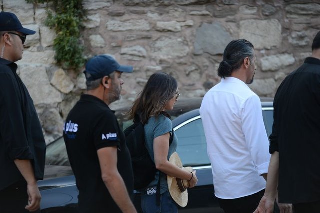 Megan Fox belgesel çekimi için annesi ile İstanbul’a geldi - Magazin haberleri