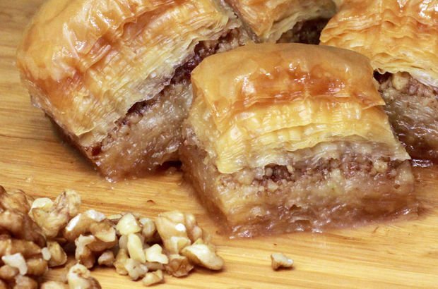 Cevizli Baklava Nas L Yap L R En Lezzetli Baklava Tarifi