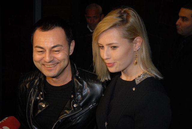 Serdar Ortaç ın eşi Chloe Loughnan dan aylar sonra ilk fotoğraf geldi